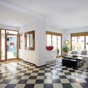 Hotel Finlandia, Marbellac
